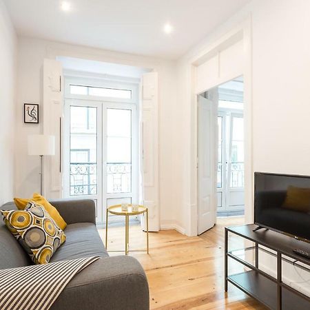 Three Bedroom Apartment In Historical Centre -Bairro Alto Lisboa Εξωτερικό φωτογραφία