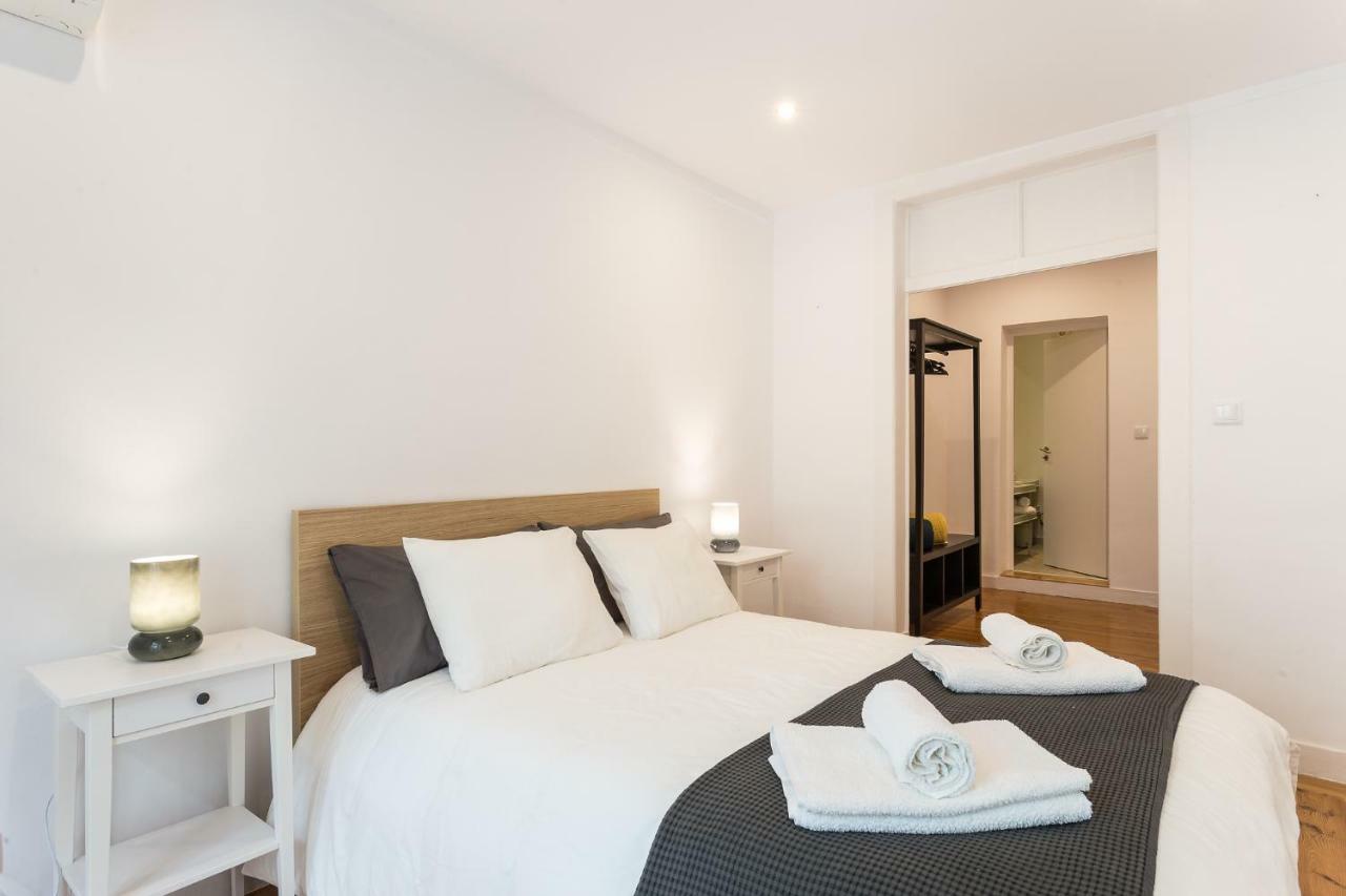 Three Bedroom Apartment In Historical Centre -Bairro Alto Lisboa Εξωτερικό φωτογραφία
