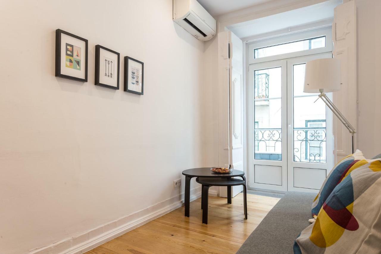 Three Bedroom Apartment In Historical Centre -Bairro Alto Lisboa Εξωτερικό φωτογραφία