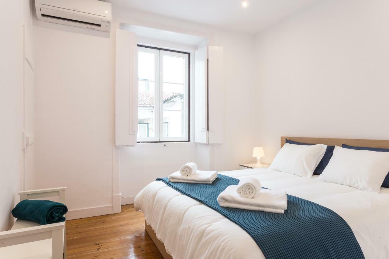 Three Bedroom Apartment In Historical Centre -Bairro Alto Lisboa Εξωτερικό φωτογραφία